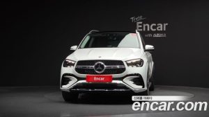 Mercedes-Benz GLE-Class GLE450 4MATIC 2025 года из Южной Кореи