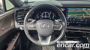 Lexus RX Luxury 2024 года из Южной Кореи