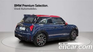 Mini Cooper JCW 2025 года из Южной Кореи