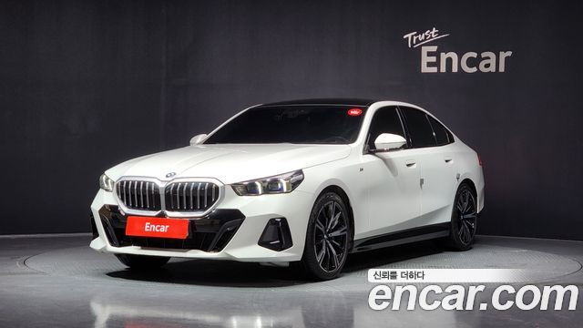BMW 5-Series 530i xDrive M Sport 2024 года из Кореи