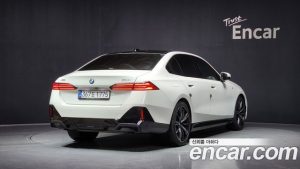 BMW 5-Series 530i xDrive M Sport 2024 года из Южной Кореи