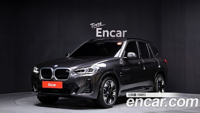 BMW iX3 M Sport 2025 года из Кореи