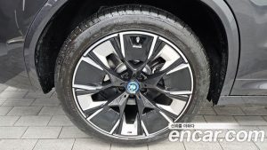 BMW iX3 M Sport 2025 года из Южной Кореи