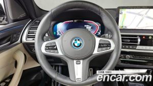 BMW iX3 M Sport 2025 года из Южной Кореи