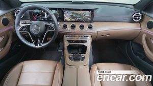 Mercedes-Benz E-Class E250 Exclusive 2023 года из Южной Кореи