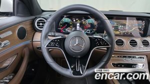 Mercedes-Benz E-Class E250 Exclusive 2023 года из Южной Кореи
