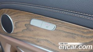 Mercedes-Benz E-Class E250 Exclusive 2023 года из Южной Кореи