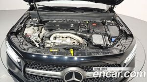 Mercedes-Benz GLB-Class GLB250 4MATIC 2025 года из Южной Кореи