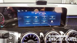 Mercedes-Benz GLB-Class GLB250 4MATIC 2025 года из Южной Кореи