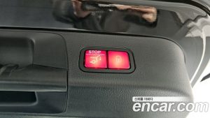 Mercedes-Benz GLB-Class GLB250 4MATIC 2025 года из Южной Кореи