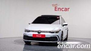 Volkswagen Golf 2.0 GTI 2023 года из Южной Кореи