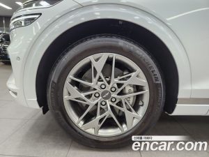Genesis GV70 2.5T Бензин 2WD 2024 года из Южной Кореи