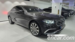 Mercedes-Benz E-Class E350 4MATIC Exclusive 2023 года из Южной Кореи