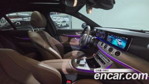 Mercedes-Benz E-Class E350 4MATIC Exclusive 2023 года из Южной Кореи