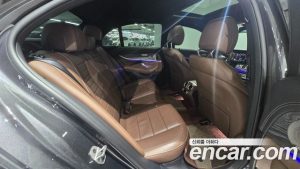 Mercedes-Benz E-Class E350 4MATIC Exclusive 2023 года из Южной Кореи