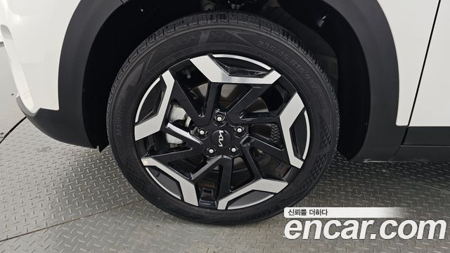 41218830_005.jpg Kia Seltos Бензин 1.6 Turbo 2WD 2025 года из Южной Кореи