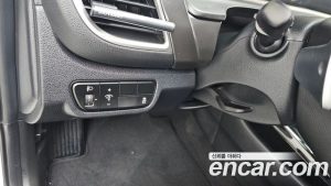 Kia Seltos Бензин 1.6 Turbo 2WD 2025 года из Южной Кореи