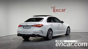 Mercedes-Benz C-Class C300 4MATIC AMG Line 2024 года из Южной Кореи