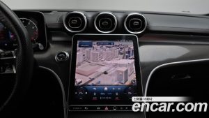 Mercedes-Benz C-Class C300 4MATIC AMG Line 2024 года из Южной Кореи