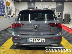 Volkswagen Golf 2.0 TDI Prestige 2022 года из Южной Кореи