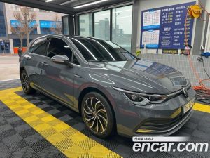 Volkswagen Golf 2.0 TDI Prestige 2022 года из Южной Кореи