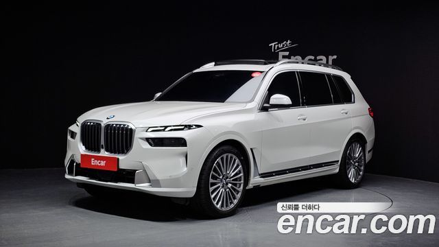 BMW X7 xDrive 40d Design Pure Excellence 7-Seater 2024 года из Кореи