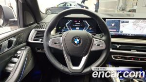 BMW X7 xDrive 40d Design Pure Excellence 7-Seater 2024 года из Южной Кореи