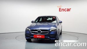 Mercedes-Benz C-Class C200 Avantgarde 2025 года из Южной Кореи