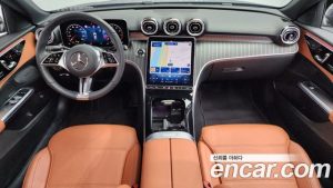 Mercedes-Benz C-Class C200 Avantgarde 2025 года из Южной Кореи