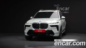 BMW X7 xDrive 40i M Sport 6 2025 года из Южной Кореи