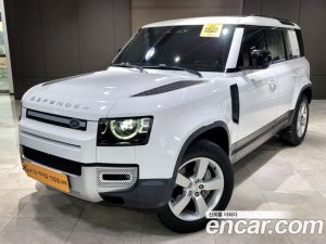 Land Rover Defender 110 D300 HSE 2023 года из Южной Кореи