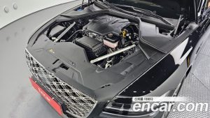 Genesis G80 Бензин 2.5 Turbo AWD 2025 года из Южной Кореи