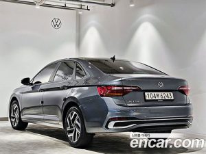 Volkswagen Jetta 1.5 TSI Premium 2023 года из Южной Кореи