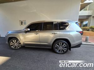 Lexus LX 700h Luxury 2025 года из Южной Кореи