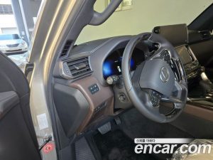 Lexus LX 700h Luxury 2025 года из Южной Кореи