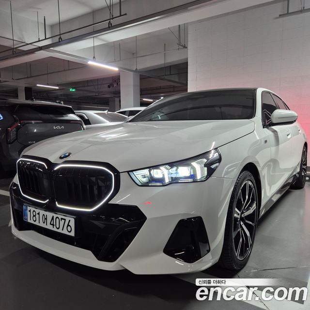 BMW 5-Series 530i xDrive M Sport PRO Special Edition 2025 года из Кореи