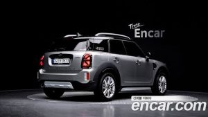 Mini Countryman CLASSIC Plus COMFORT PACK 2023 года из Южной Кореи