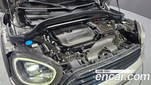 Mini Countryman CLASSIC Plus COMFORT PACK 2023 года из Южной Кореи