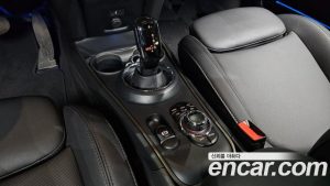 Mini Countryman CLASSIC Plus COMFORT PACK 2023 года из Южной Кореи