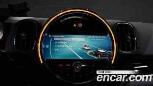 Mini Countryman CLASSIC Plus COMFORT PACK 2023 года из Южной Кореи