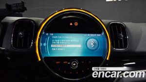 Mini Countryman CLASSIC Plus COMFORT PACK 2023 года из Южной Кореи