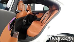 Mercedes-Benz C-Class C300 4MATIC Avantgarde 2024 года из Южной Кореи