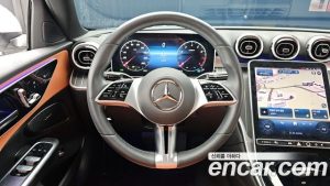 Mercedes-Benz C-Class C300 4MATIC Avantgarde 2024 года из Южной Кореи
