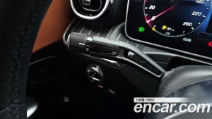 Mercedes-Benz C-Class C300 4MATIC Avantgarde 2024 года из Южной Кореи