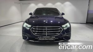 Mercedes-Benz E-Class E300 4MATIC Exclusive 2025 года из Южной Кореи