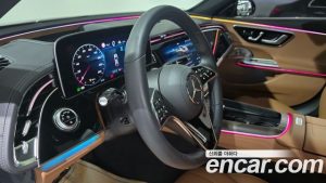 Mercedes-Benz E-Class E300 4MATIC Exclusive 2025 года из Южной Кореи