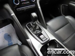 Renault-KoreaSamsung QM6 2.0 GDe LE Signature 2WD 2023 года из Южной Кореи