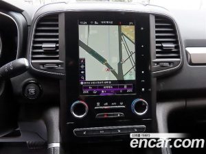 Renault-KoreaSamsung QM6 2.0 GDe LE Signature 2WD 2023 года из Южной Кореи