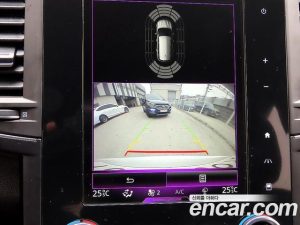 Renault-KoreaSamsung QM6 2.0 GDe LE Signature 2WD 2023 года из Южной Кореи