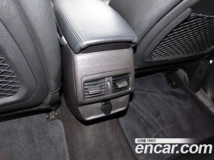 Renault-KoreaSamsung QM6 2.0 GDe LE Signature 2WD 2023 года из Южной Кореи